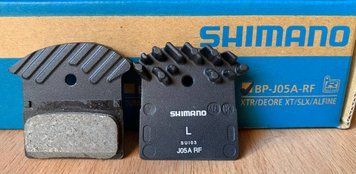 Колодки тормозные SHIMANO SH J05A resin, w spring+IceTech EBPJ05ARFA фото